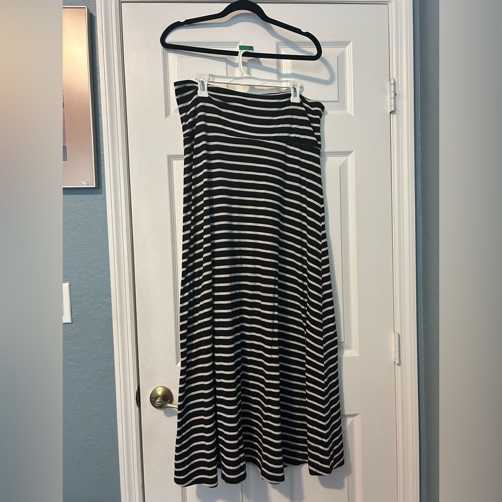 Target Mossimo maxi skirt black and white stripes